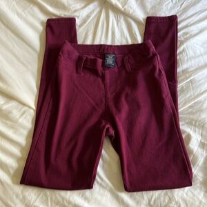 Faded Glory Skinny Stretch Jeans Size XS (0-2) Burgundy/Wine Color w/Fray/Hole